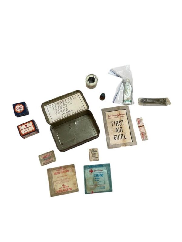 WW2 US Boy Scouts of America First Aid Kit In Metal Tin With Contents