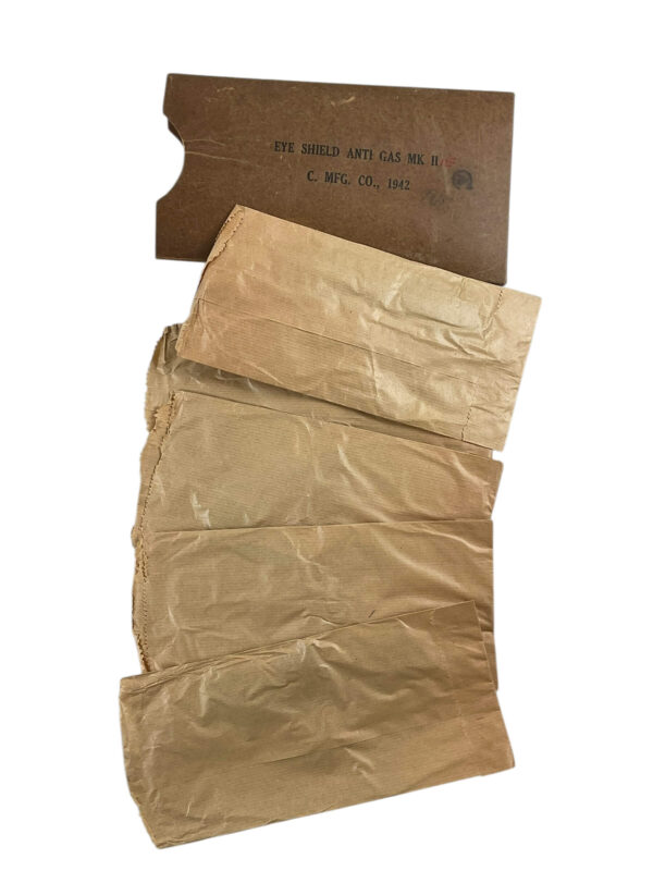 WW2 Canadian Army Eyeshield Anti-Gas MK2 1942 Dated