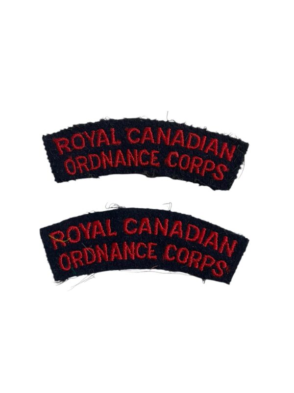 WW2 Royal Canadian Ordnance Corps Shoulder Titles Insignia Pair